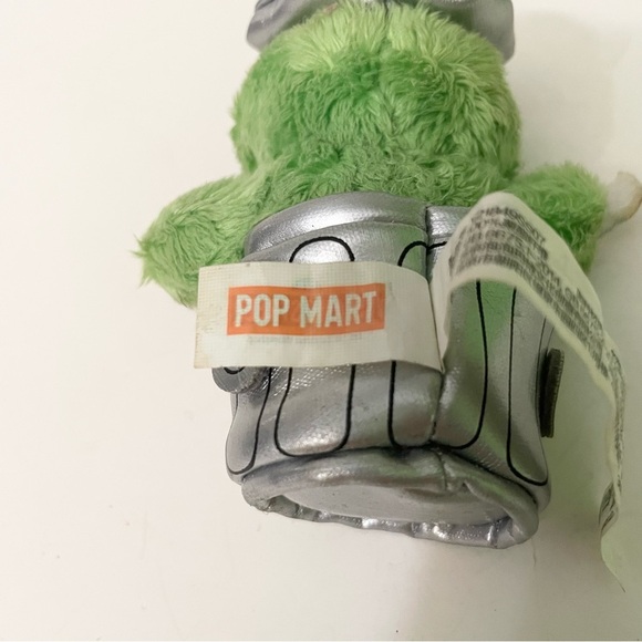 Pop Mart Sesame Street Party Mini Plush Scribbling Oscar - Picture 5 of 11